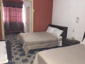 Hotel Mayesstic